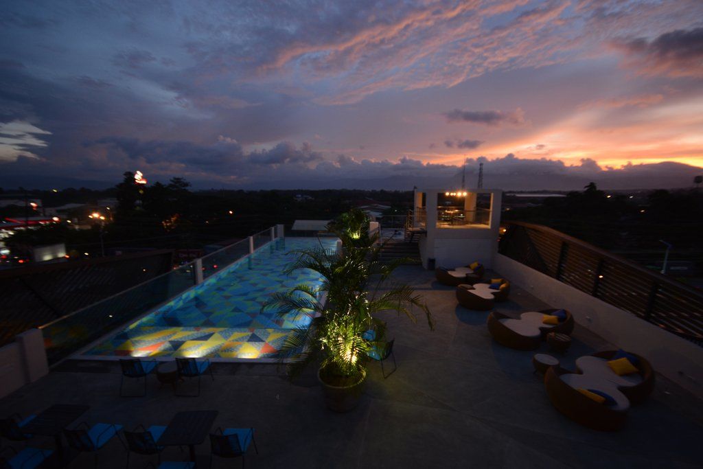 Hue Hotels And Resorts Puerto Princesa Managed By Hii Экстерьер фото